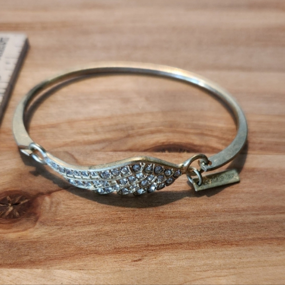 Cookie Lee angel wing rhinestone Bracelet